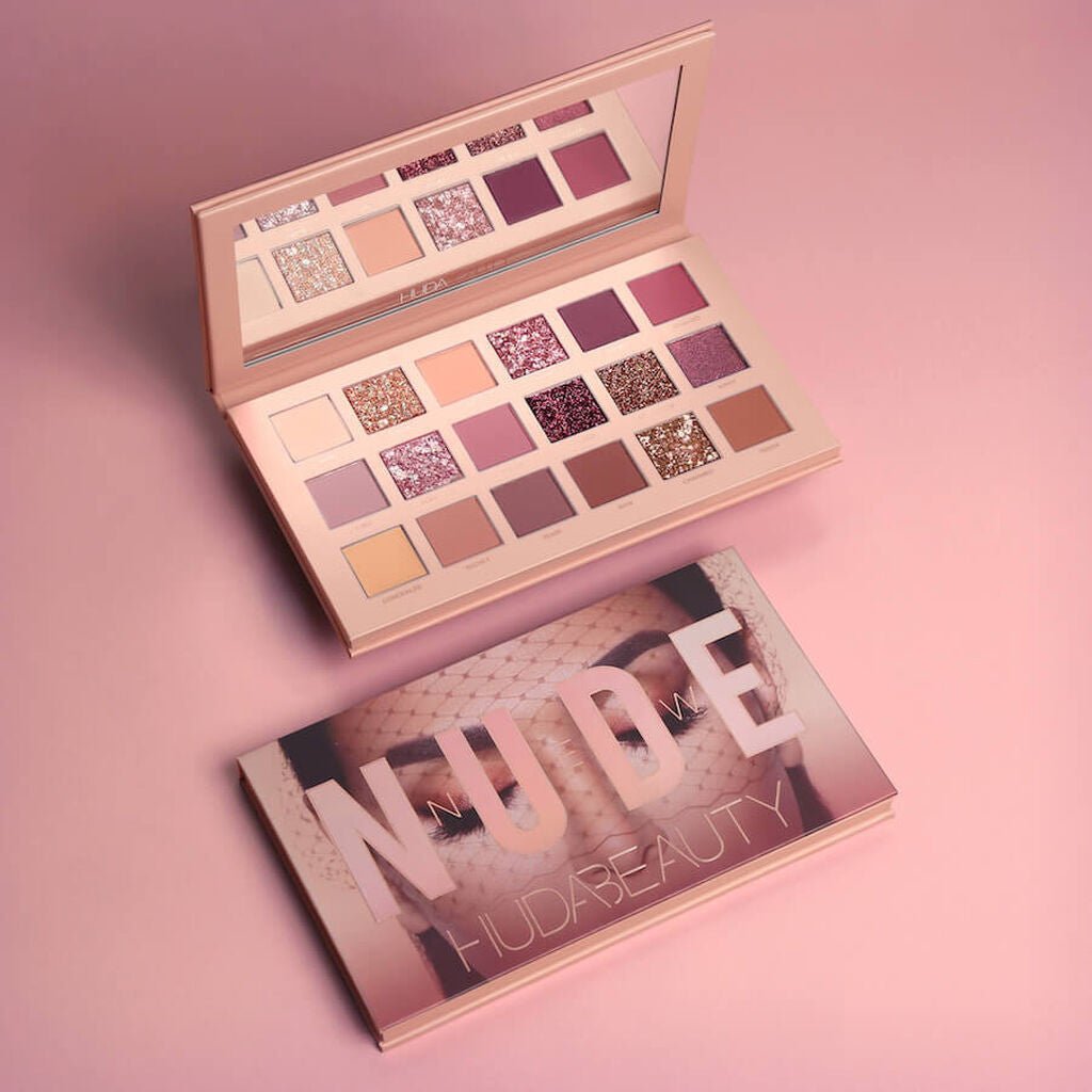 HUDA Beauty Eyeshadow Palette 18 shades Pakistan