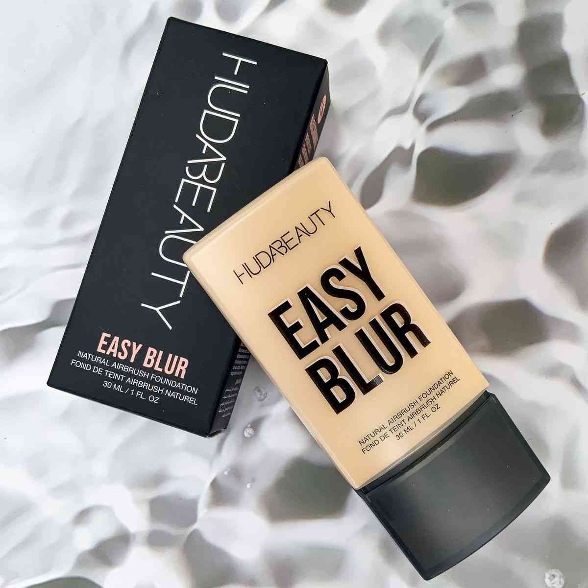 Huda Beauty Easy Blur Natural Airbrush Foundation