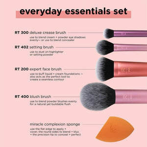Real Techniques Everyday Essentials Set for professional makeup application