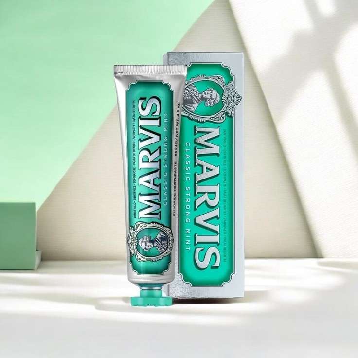 Marvis Classic Strong Mint Toothpaste 85ml