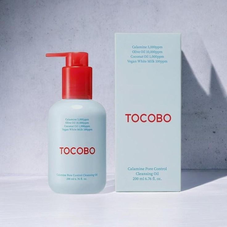 TOCOBO Calamine Pore Control Cleansing Oil 200ml