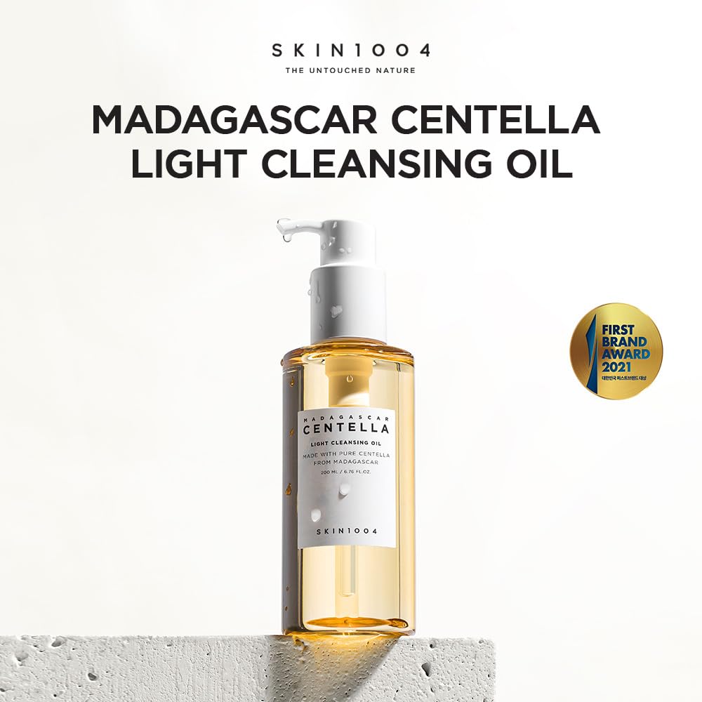 Buy SKIN1004 Madagascar Centella Light Cleansing Oil online in Pakistan