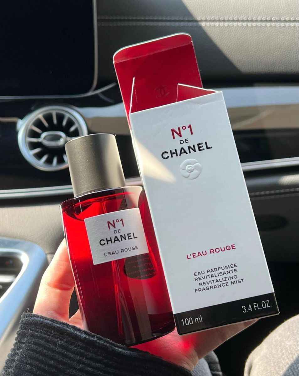 N°1 de Chanel L’Eau Rouge Fragnance